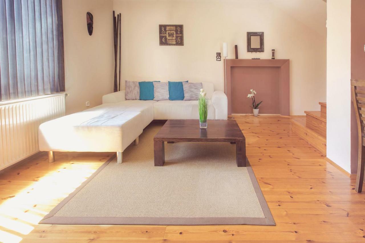 Apartman Szanyi Buk Luaran gambar