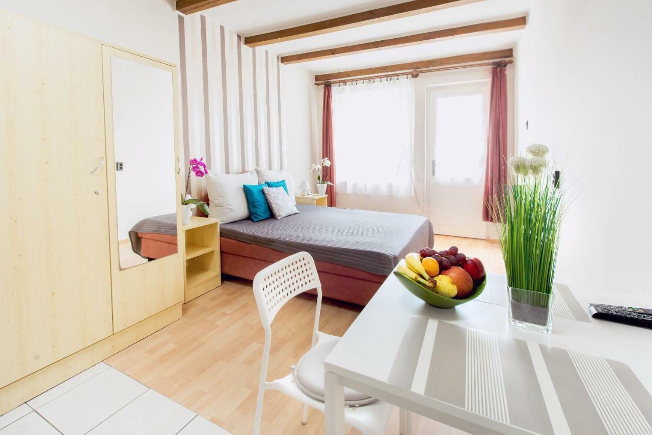 Apartman Szanyi Buk Luaran gambar