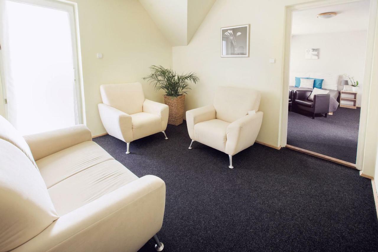 Apartman Szanyi Buk Luaran gambar