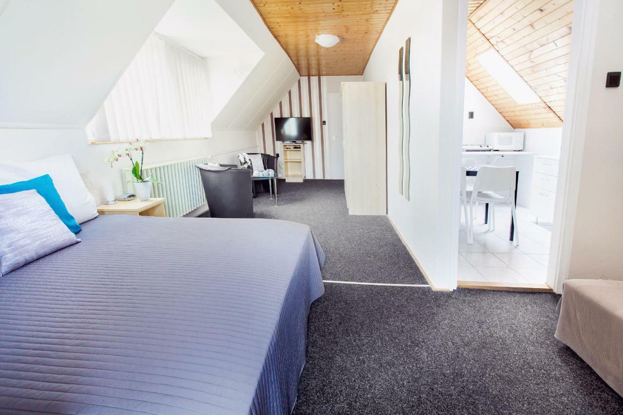Apartman Szanyi Buk Luaran gambar