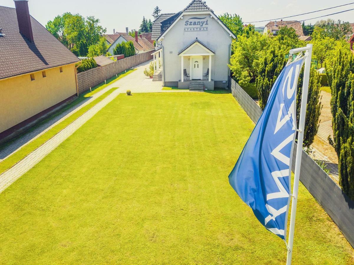 Apartman Szanyi Buk Luaran gambar